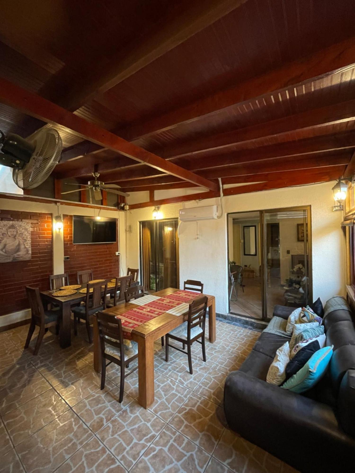 Hostal Brisa Serena サンティアゴ エクステリア 写真