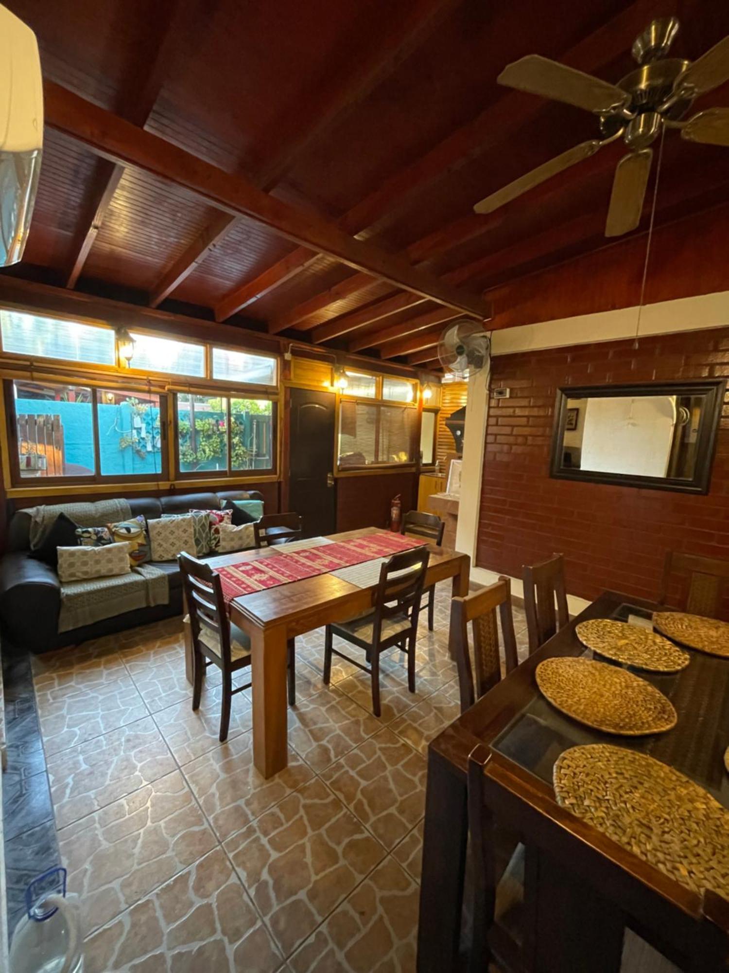 Hostal Brisa Serena サンティアゴ エクステリア 写真